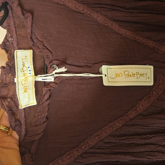 Jen's Pirate Booty Alta Blouse in Plum Sz S - Picture 3 of 7